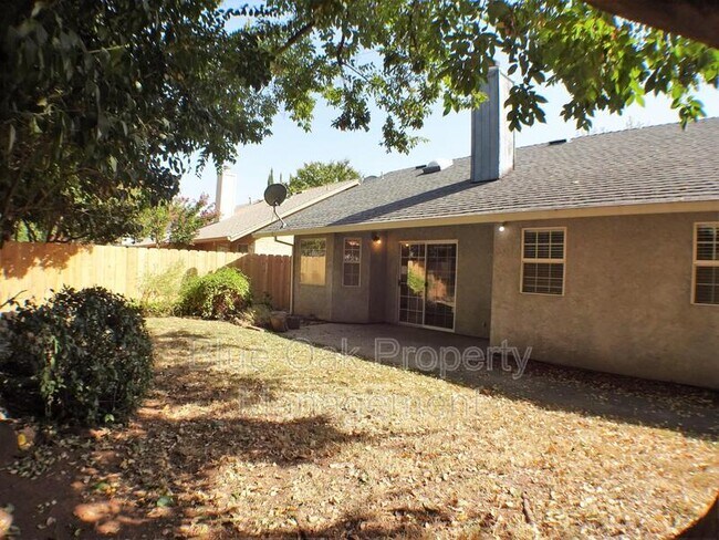 Building Photo - 54 Glenshire Ln