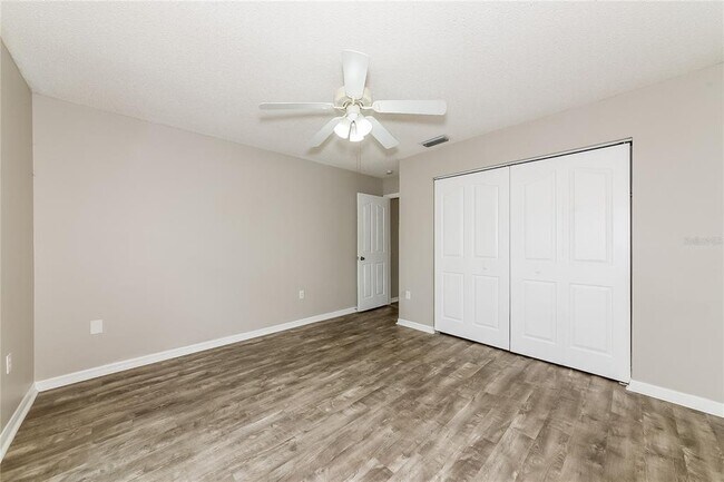 Building Photo - 7527 42nd Ct E