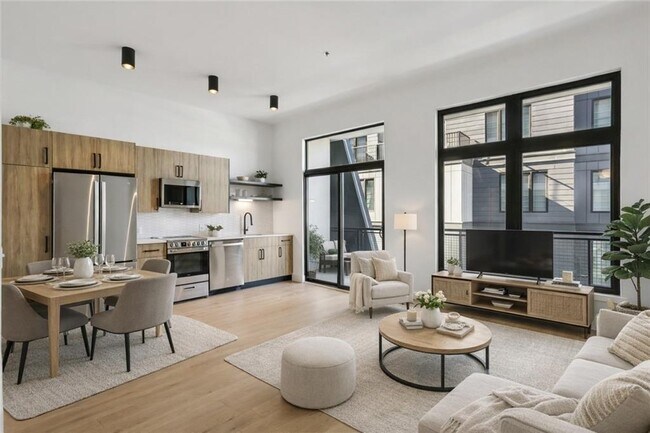 Building Photo - 567 Ponce De Leon Ave NE