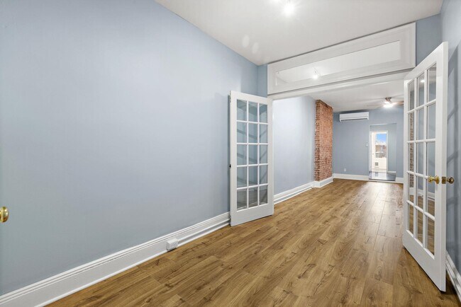 Building Photo - 322 Washington St