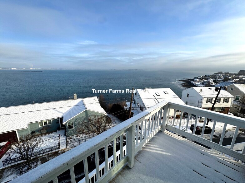 Building Photo - 62 Upland Rd