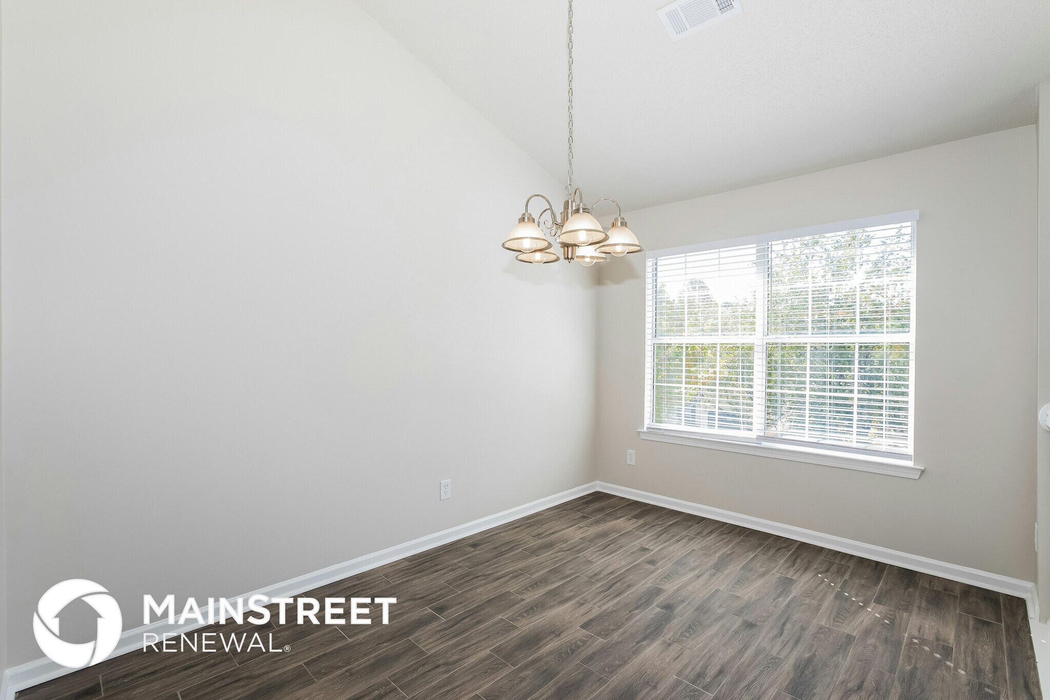 Building Photo - 3639 Mosswood Ln