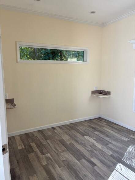 Building Photo - 3050 Beck Blvd