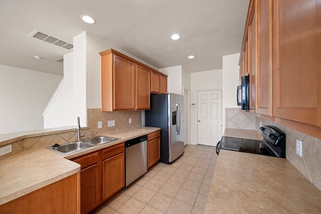 Building Photo - 11938 Ramla Place Trail