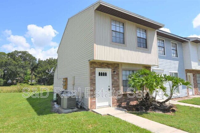 Building Photo - 1440 Ridge Lake Ct