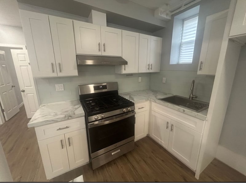 Building Photo - 1144 Mary St