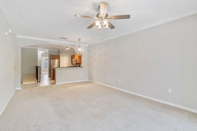 Building Photo - 2152 Portofino Pl