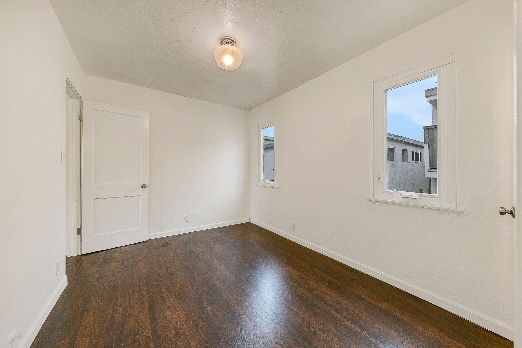 Building Photo - 1027 12th St