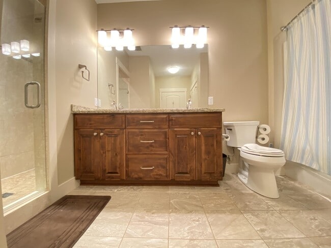 Building Photo - 6387 Paint Dr