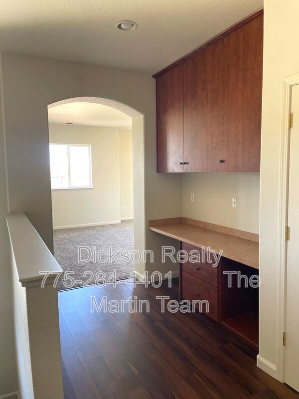 Building Photo - 7145 Beacon Dr