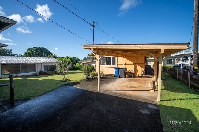 Building Photo - 2 bd, 1 ba Single Family Home In Wahiawa