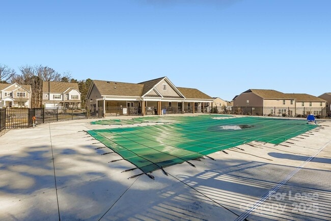 Building Photo - 398 Kennerly Center Dr