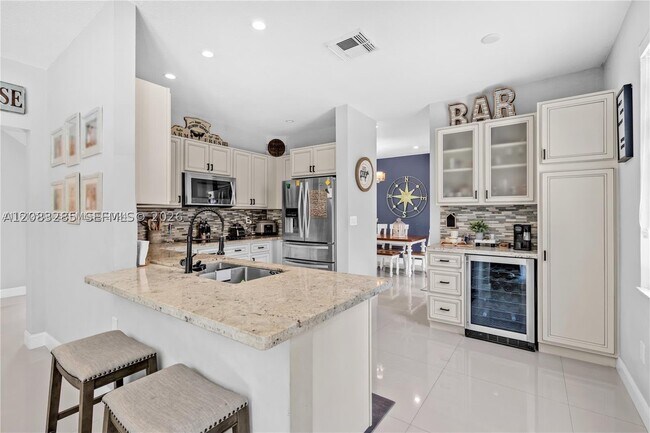 Building Photo - 15877 SW 61st Way