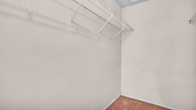 Building Photo - 5668 Baywater Dr