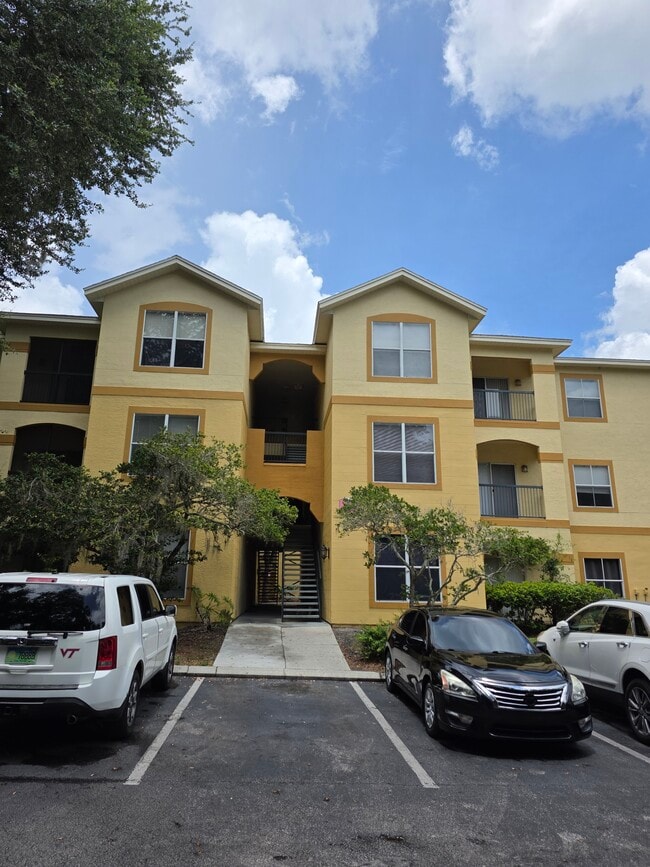 Building Photo - 5610 Pinnacle Heights Cir