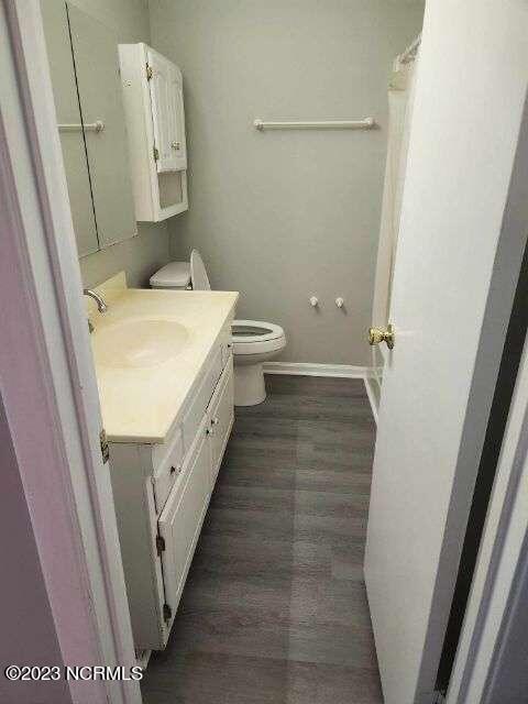 Building Photo - 114 King George Ct