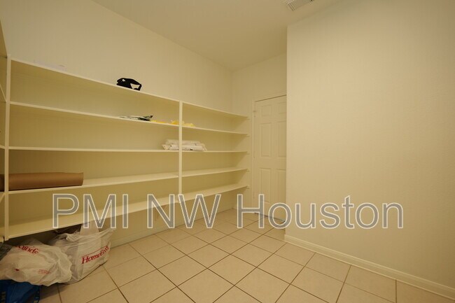 Building Photo - 1203 Lavender Shade Ct