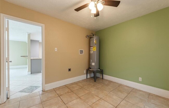 Building Photo - 1350 Strawberry St