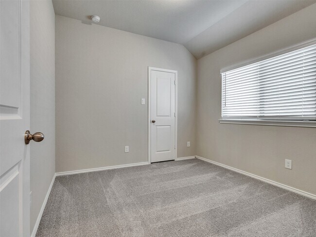 Building Photo - 12614 Nueces River Dr