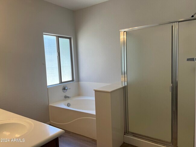 Building Photo - 11383 W Mountain View Dr