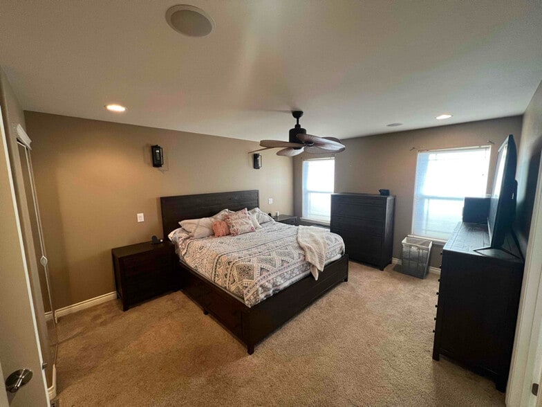 Building Photo - 1421 Settler Pl