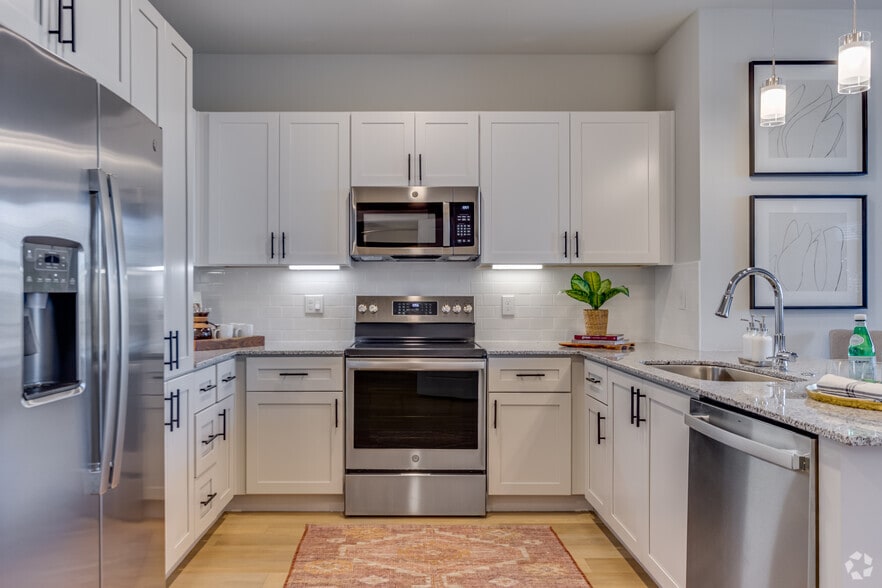 2BR, 2BA - 917SF - Mera Westgate 55+ Active Adult