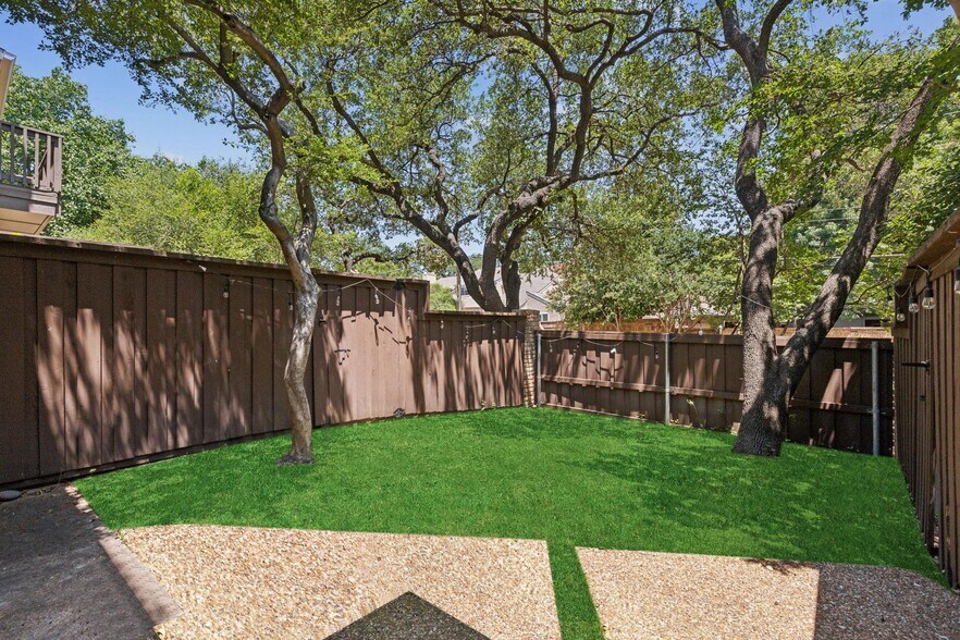 Building Photo - 5616 Preston Oaks Rd