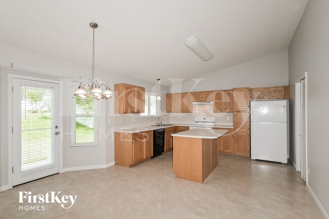 Building Photo - 3891 Cambridge Crossing Dr