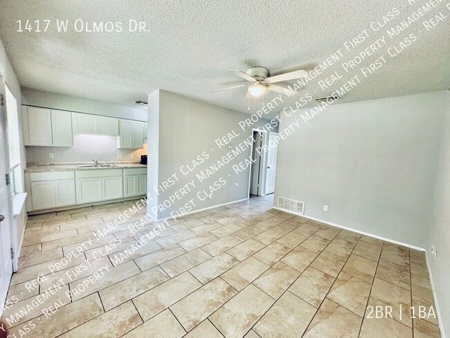 Building Photo - 1417 W Olmos Dr