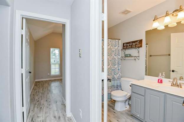 Building Photo - 2526 Lake Dale Ln