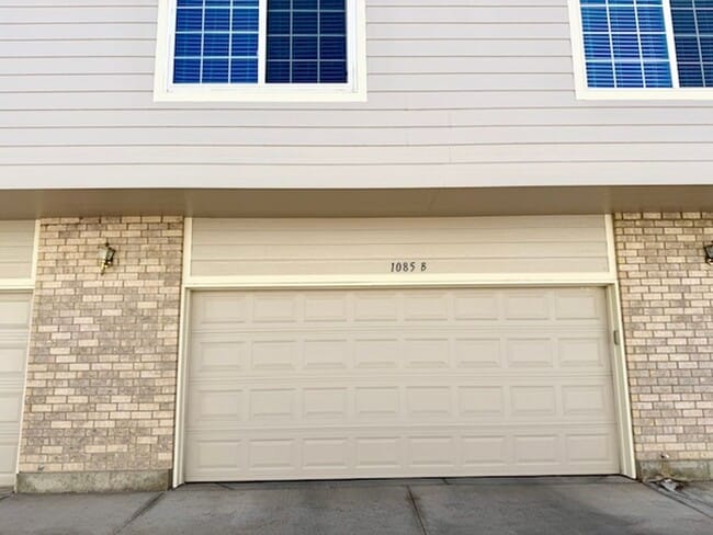 Building Photo - Westbury Farms 1-Bedroom