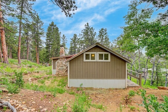 Building Photo - 26339 Pleasant Park Rd