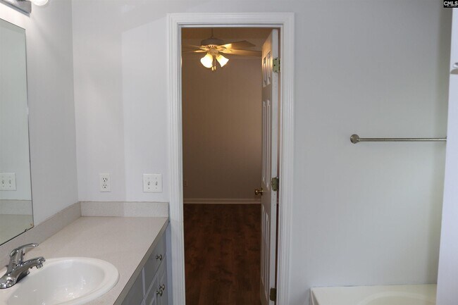 Building Photo - 166 Fair Haven Way
