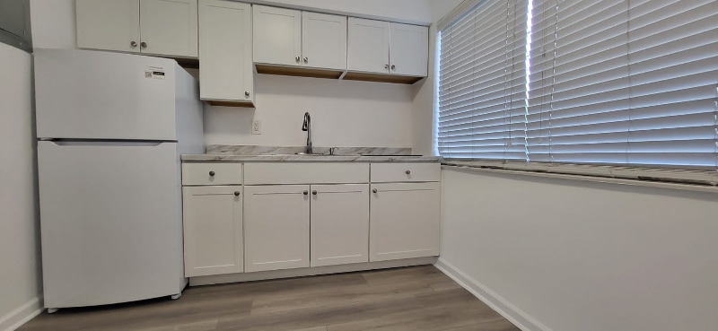 Building Photo - 631 NE 72nd Terrace