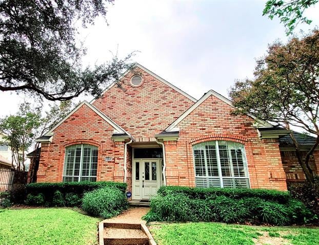 Building Photo - 1017 McCoy Dr