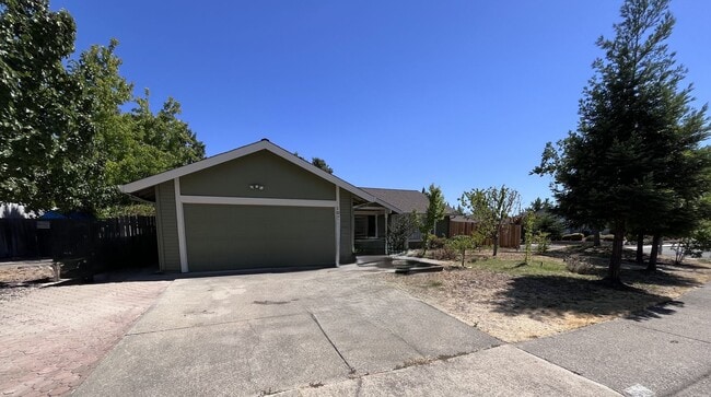Primary Photo - NICE HOME IN FOLSOM!!