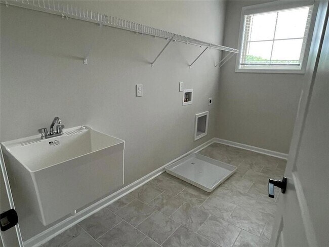 Building Photo - 209 Carrington Pt