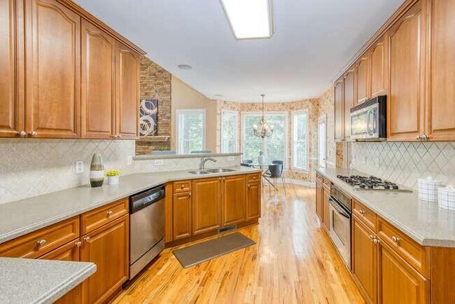 Building Photo - 1661 Stilesboro Ridge Dr NW