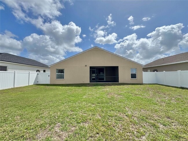 Building Photo - 4741 Mandolin Loop