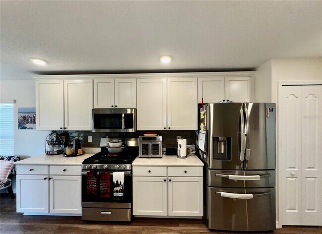 Building Photo - 3690 Arlington Ridge Blvd