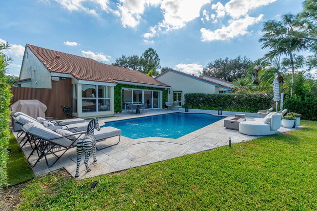 Building Photo - 2291 Las Casitas Dr