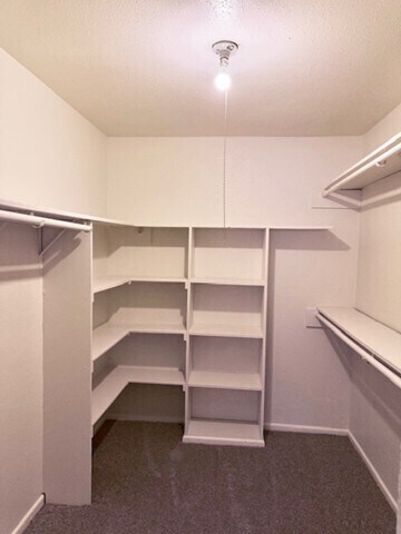 Building Photo - 6125 E Wonsley Dr