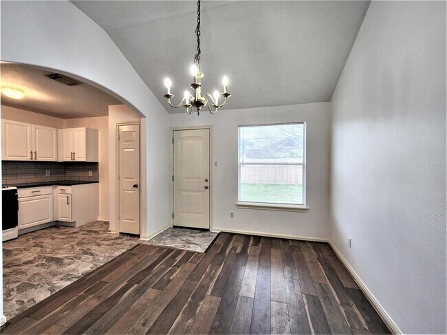 Building Photo - 4011 Teal Run Meadows Dr