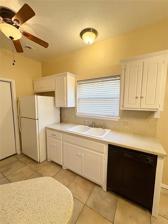 Building Photo - 1800 Cimarron Trail