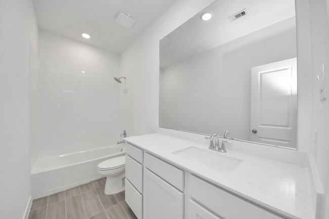 Building Photo - 27111 Blue Pool Dr