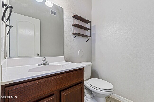 Building Photo - 14326 Smokey Point Dr