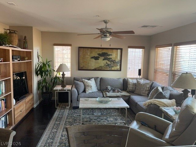 Building Photo - 1135 Paradise Vista Dr