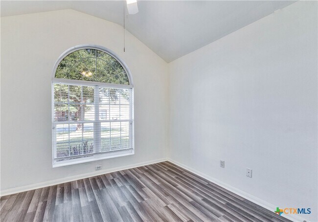 Building Photo - 1103 Madison