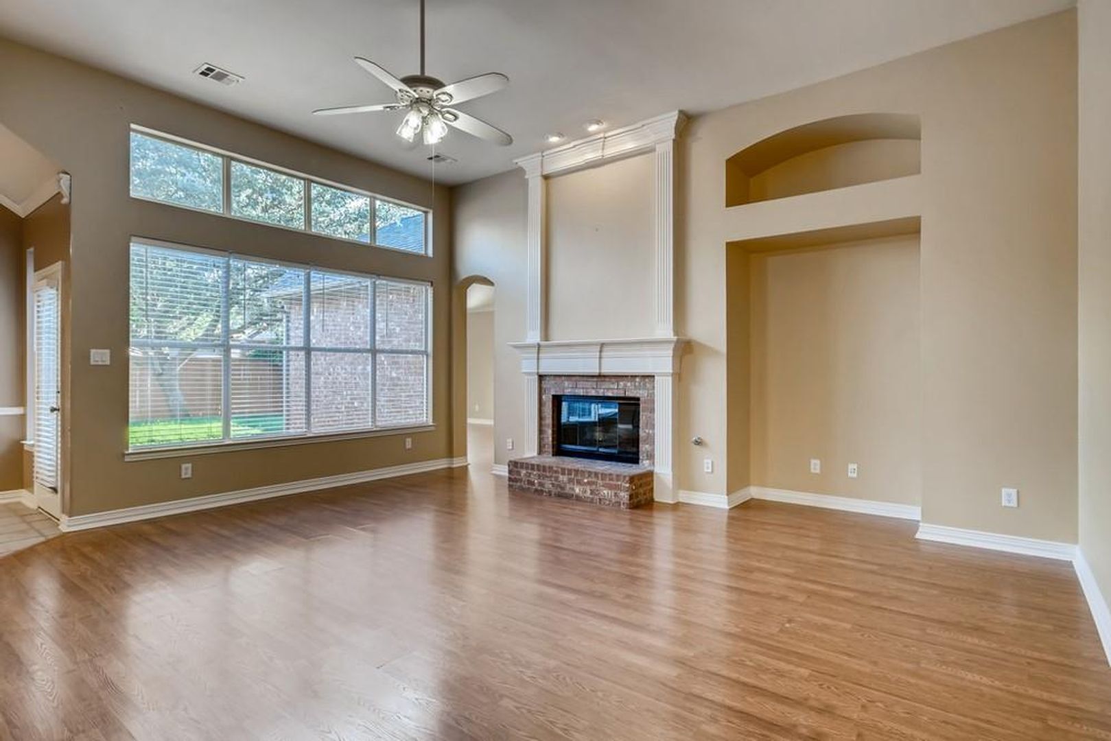 Building Photo - 1766 Montura Ln