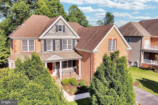 Building Photo - 8227 St Francis Dr